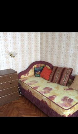 Сдам квартиру на длительный срок трехкомнатную в панельном доме по адресу Мирный Советская недвижимость Архангельск