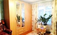 Продам квартиру четырехкомнатную в деревянном доме по адресу  недвижимость Архангельск