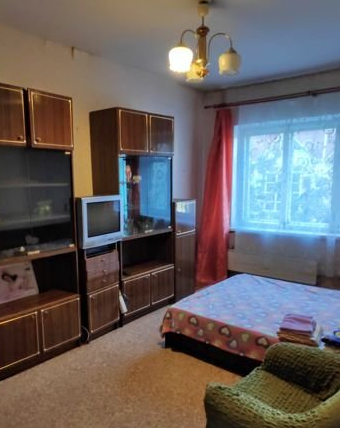 Сдам квартиру посуточно двухкомнатную в панельном доме по адресу Поморская 13 недвижимость Архангельск